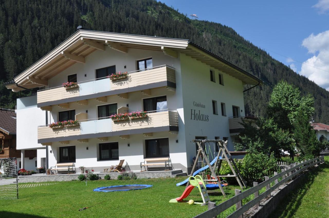 Gaestehaus Holaus Майрхофен Экстерьер фото